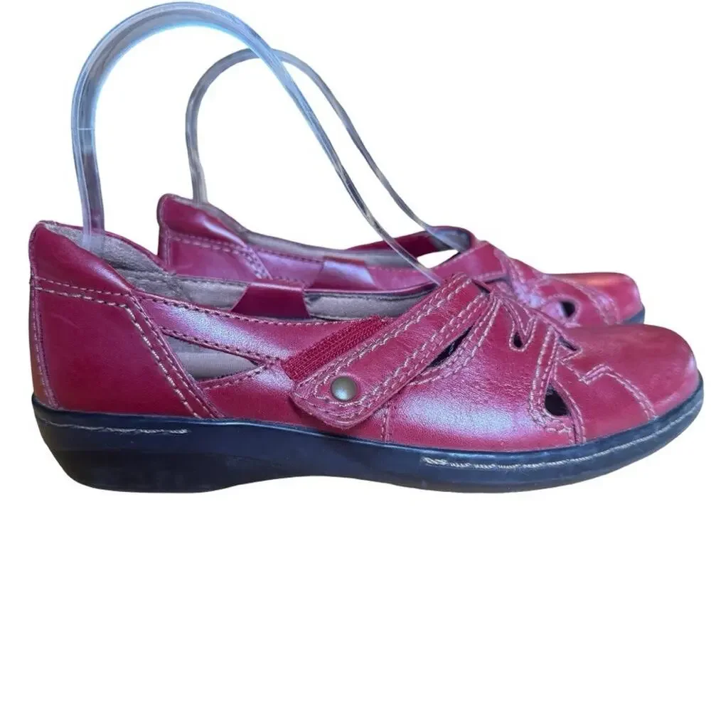 Clarks Red Ashland Spin Q Leather Loafers Flats Comfort Casual Shoes sz 6 M